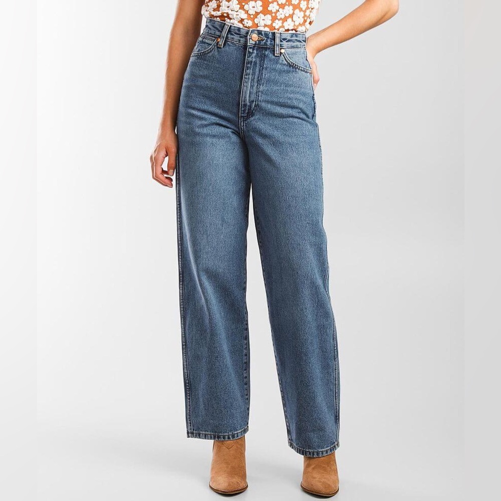 Wrangler High Rise Barrel Leg 652 jeans sz 26